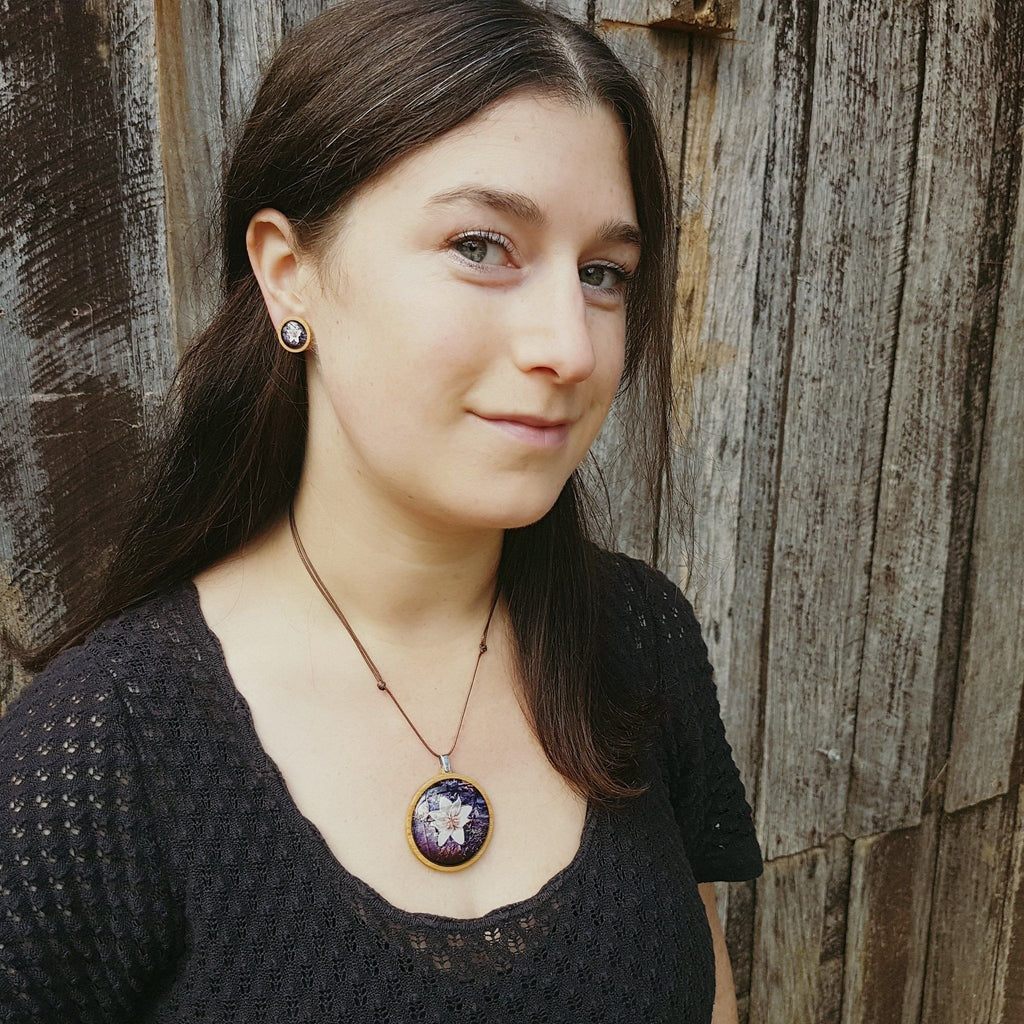 Sassafras Flower Tree Pendant - Myrtle & Me - Modelled